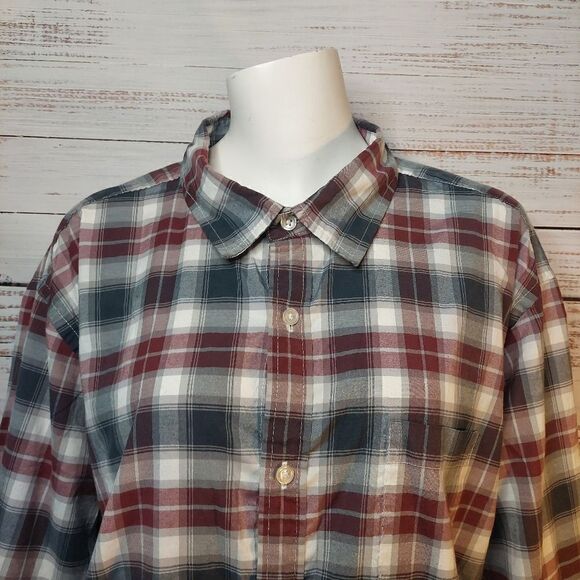 Men's Button Up Long Sleeve Dress Shirt - Picture 3 of 11